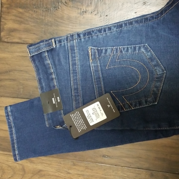 NWT True Religion Jeans - Picture 3 of 3
